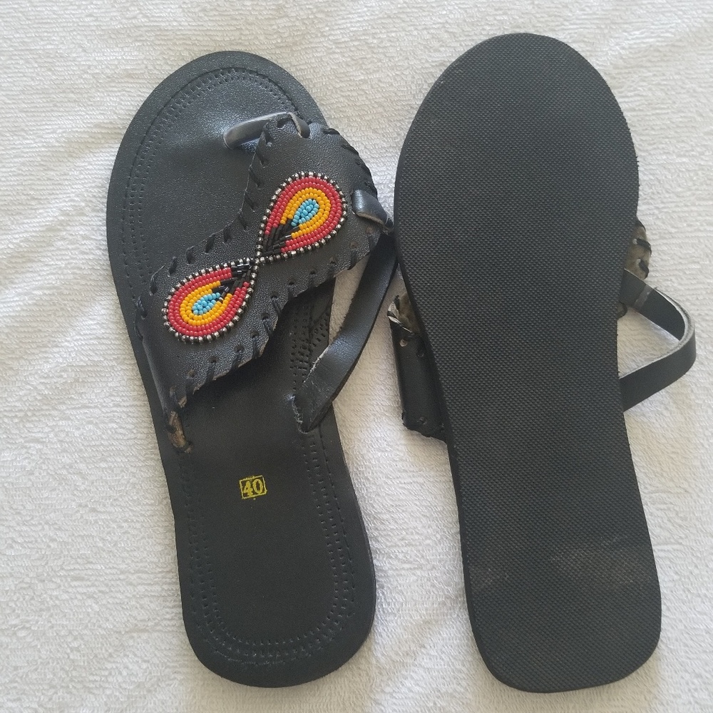 Slippers - Picture 3 of 3